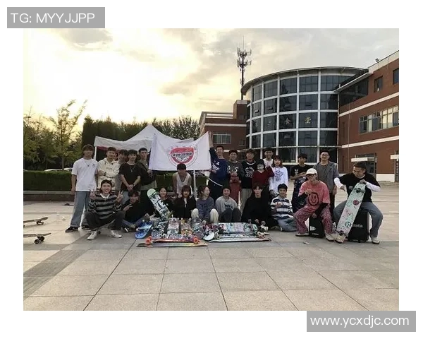 南京滑板队的团队协作精神与运动魅力探讨 南京滑板队的团队协作精神与运动魅力探讨